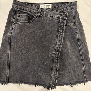 We the Free by Free People mini skirt size 26